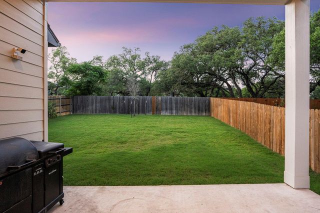 305 Comfort Maple LN, Dripping Springs, TX 78620