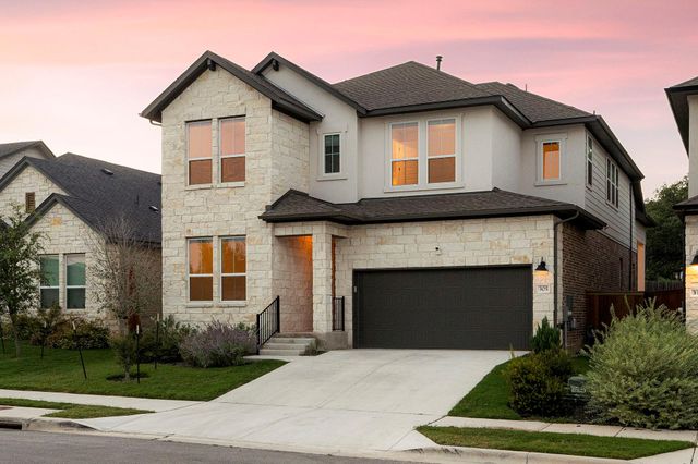 305 Comfort Maple LN, Dripping Springs, TX 78620