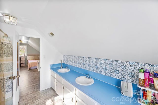 123 Chestnut Ridge Road, Kings Mountain, NC 28086