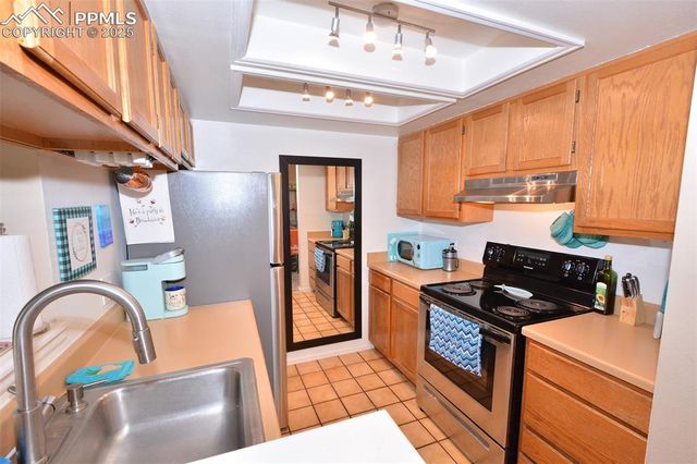 846 Tenderfoot Hill Road 104, Colorado Springs, CO 80906