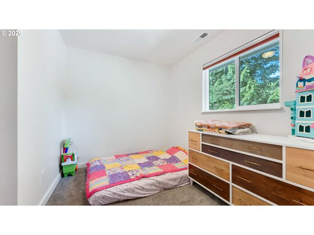 19636 S RIDGE Rd, Oregon City, OR 97045