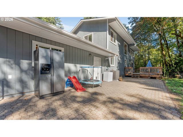 19636 S RIDGE Rd, Oregon City, OR 97045