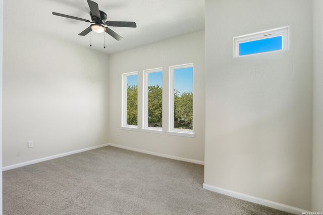 1958 E Crockett, San Antonio, TX 78202