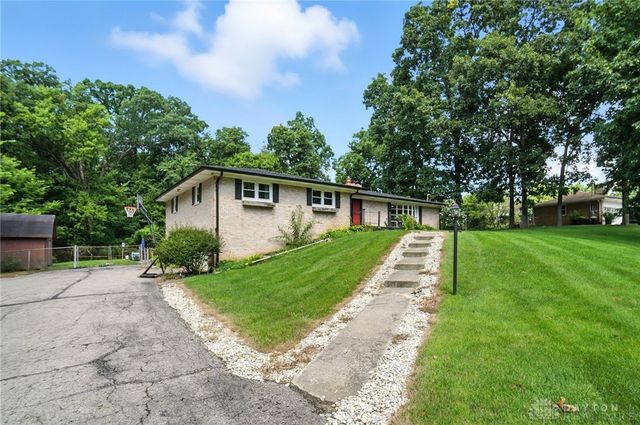 4109 Derr Road, Springfield, OH 45503