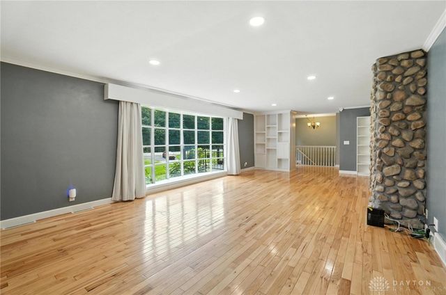 4109 Derr Road, Springfield, OH 45503