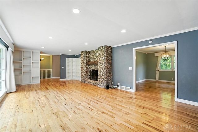 4109 Derr Road, Springfield, OH 45503