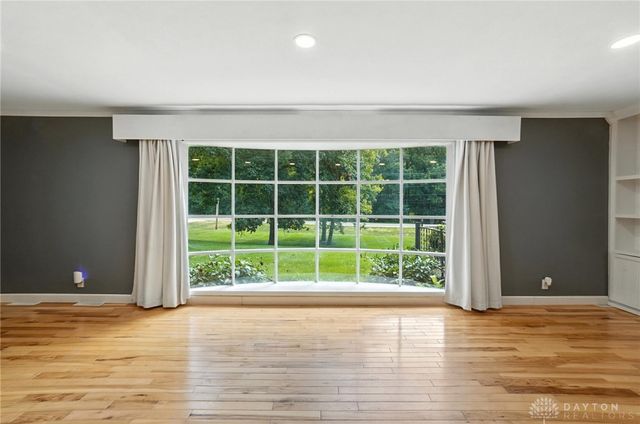 4109 Derr Road, Springfield, OH 45503