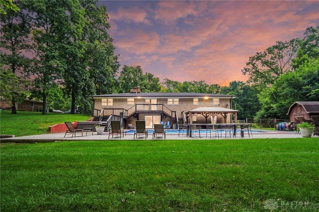 4109 Derr Road, Springfield, OH 45503