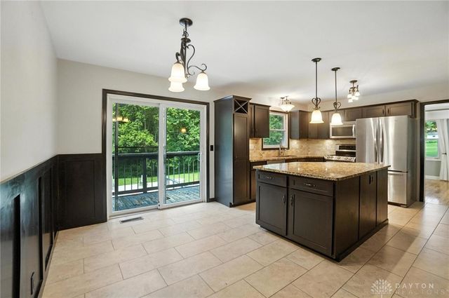 4109 Derr Road, Springfield, OH 45503