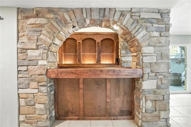 4109 Derr Road, Springfield, OH 45503