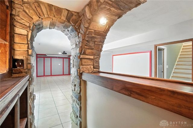 4109 Derr Road, Springfield, OH 45503