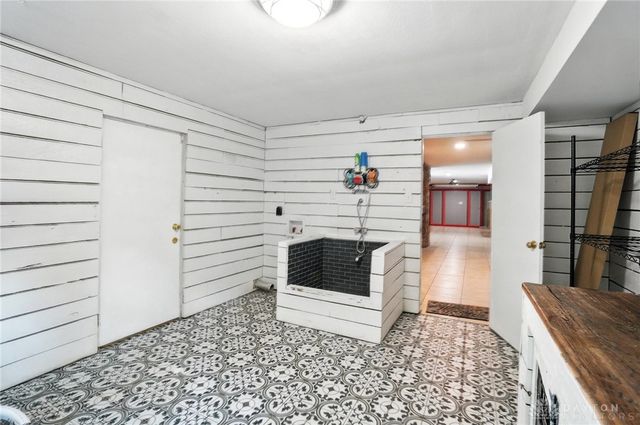 4109 Derr Road, Springfield, OH 45503