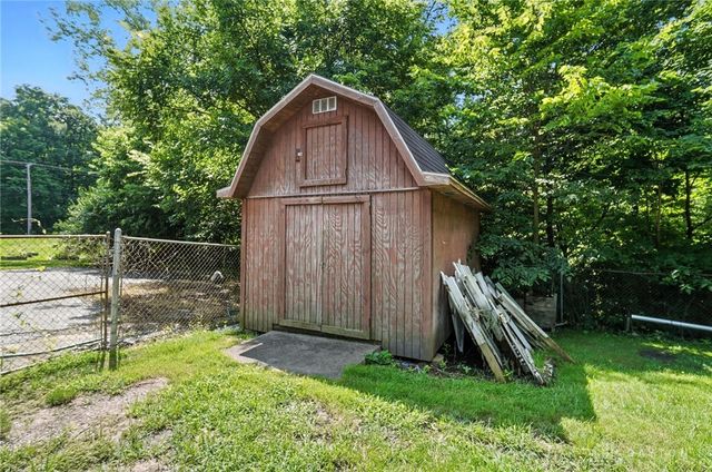 4109 Derr Road, Springfield, OH 45503