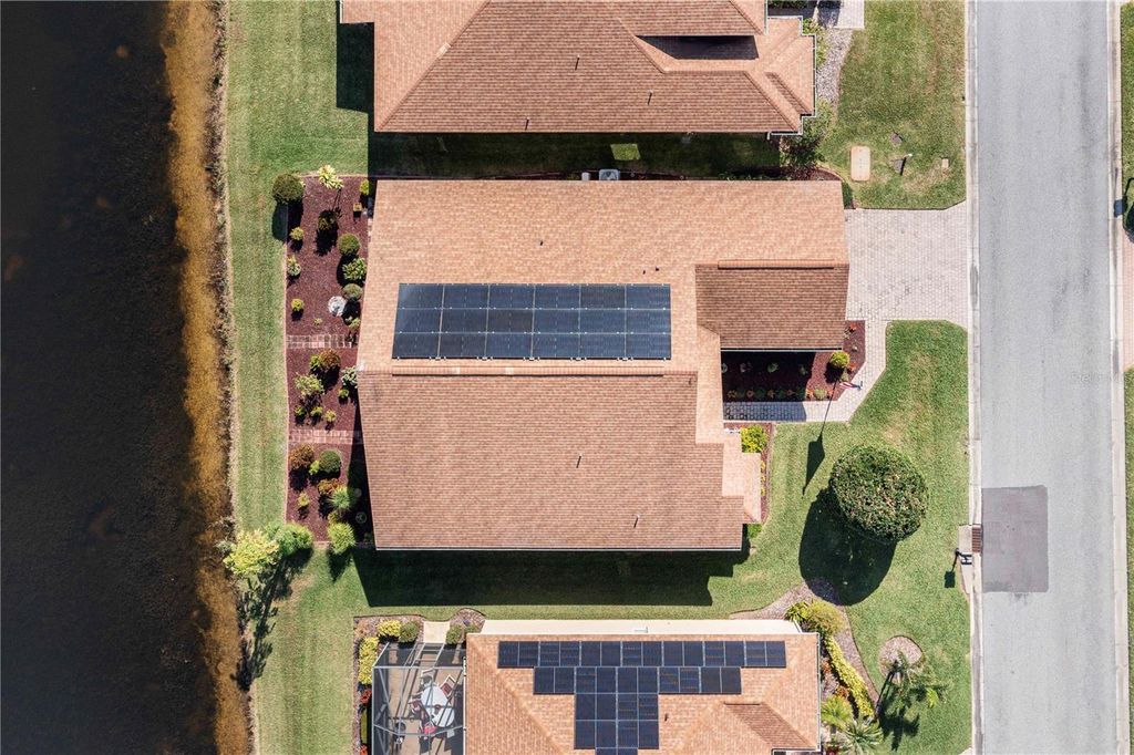 Image 8 of property listing at 4081 DUNMORE DRIVE, Lake Wales, FL 33859