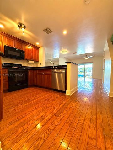 2533 NE 15th St, Pompano Beach, FL 33062