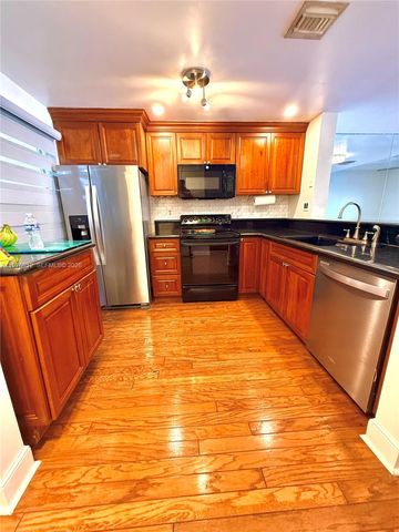 2533 NE 15th St, Pompano Beach, FL 33062