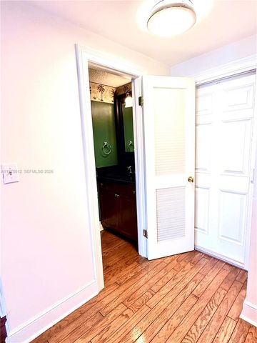 2533 NE 15th St, Pompano Beach, FL 33062