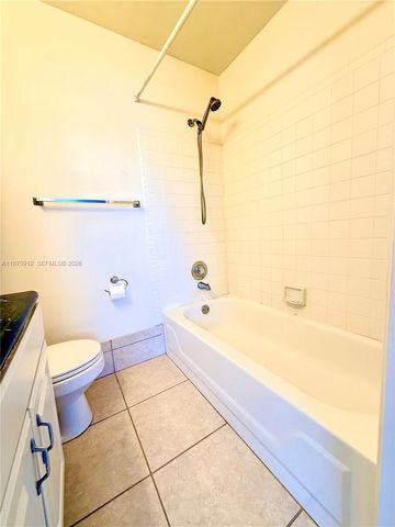 2533 NE 15th St, Pompano Beach, FL 33062