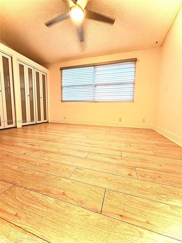 2533 NE 15th St, Pompano Beach, FL 33062