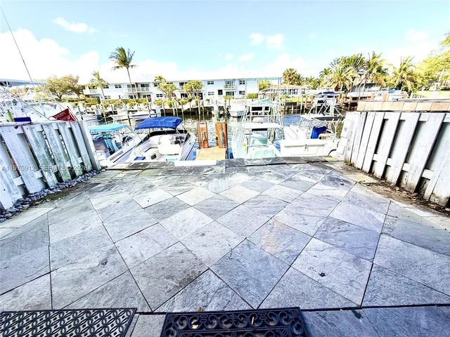 2533 NE 15th St, Pompano Beach, FL 33062