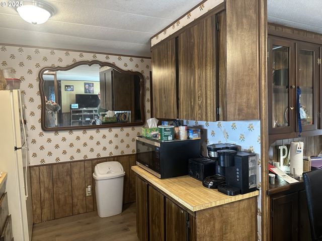 98825 PLEASANT HILL Dr 15, Brookings, OR 97415