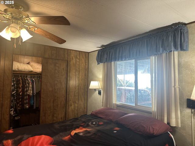 98825 PLEASANT HILL Dr 15, Brookings, OR 97415