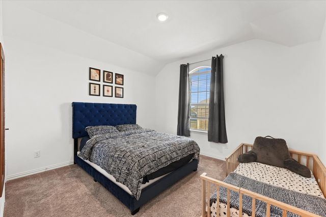 2026 Hollowcreek Trail, Lewisville, TX 75010