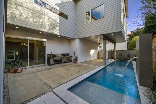 2129 Quenby Street, Houston, TX 77005