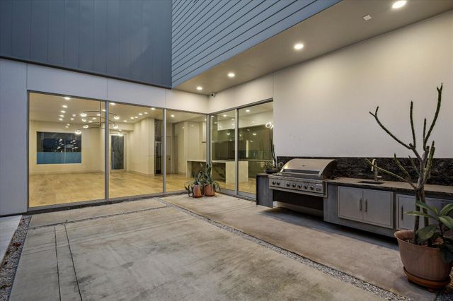 2129 Quenby Street, Houston, TX 77005