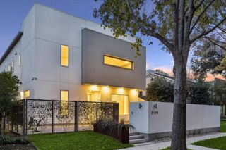 2129 Quenby Street, Houston, TX 77005