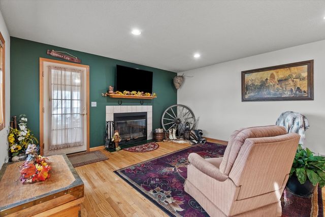 15344 Norrish Road, Morrison, IL 61270