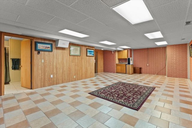 15344 Norrish Road, Morrison, IL 61270