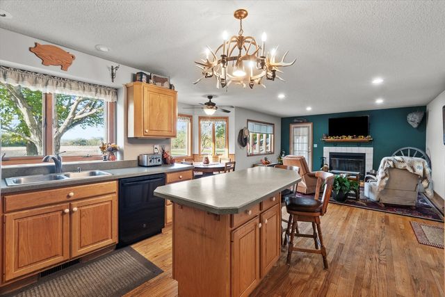 15344 Norrish Road, Morrison, IL 61270