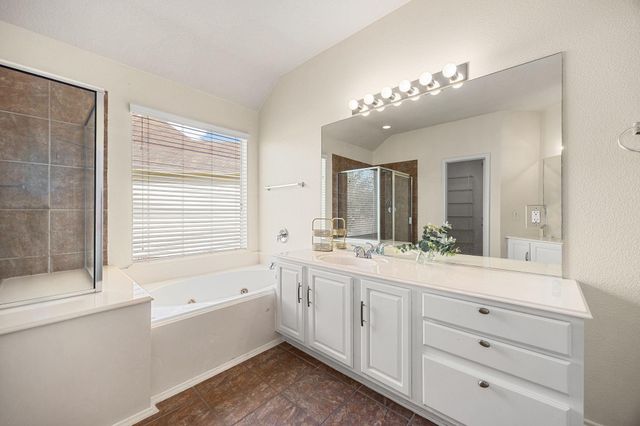 19843 Youpon Leaf Way, Houston, TX 77084