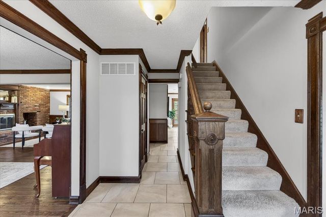 11068 Graeser Lane, St Louis, MO 63141