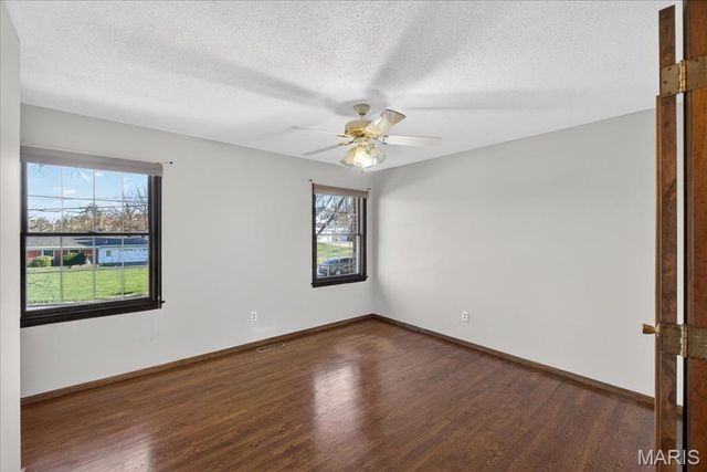 11068 Graeser Lane, St Louis, MO 63141