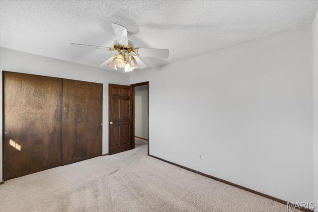 11068 Graeser Lane, St Louis, MO 63141