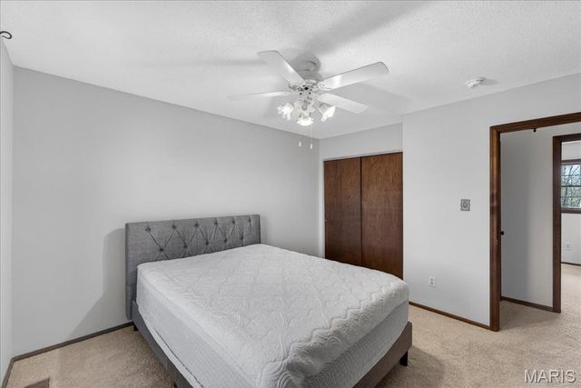 11068 Graeser Lane, St Louis, MO 63141