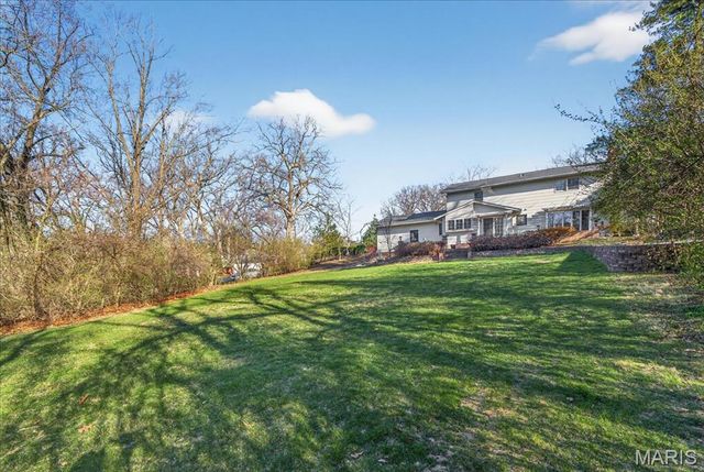 11068 Graeser Lane, St Louis, MO 63141