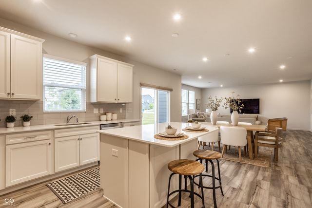 5279 Noble Crossing Parkway W, Noblesville, IN 46062