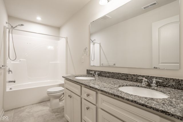 5279 Noble Crossing Parkway W, Noblesville, IN 46062