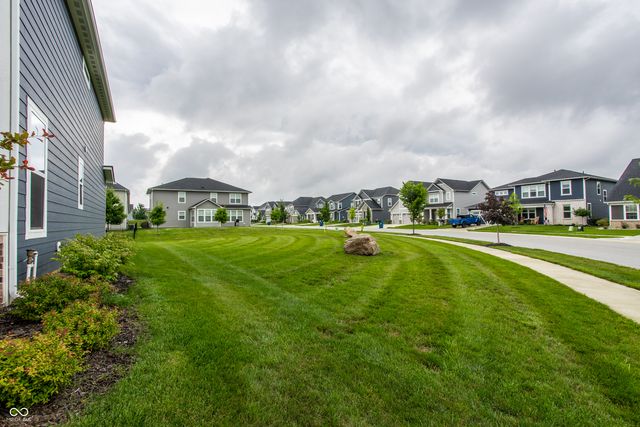 5279 Noble Crossing Parkway W, Noblesville, IN 46062