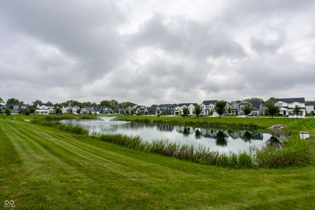 5279 Noble Crossing Parkway W, Noblesville, IN 46062