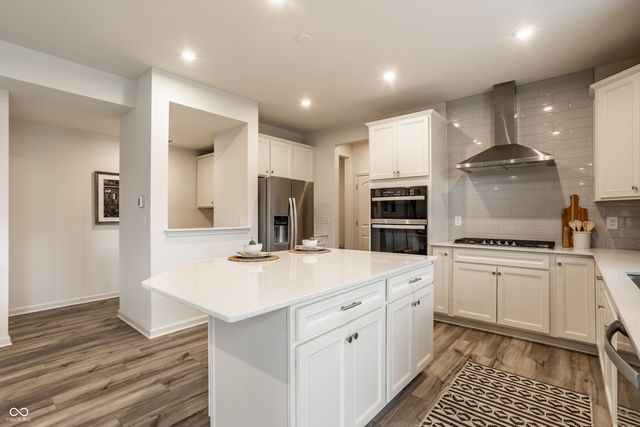 5279 Noble Crossing Parkway W, Noblesville, IN 46062