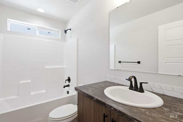 2367 W Red Jasper Dr, Kuna, ID 83634