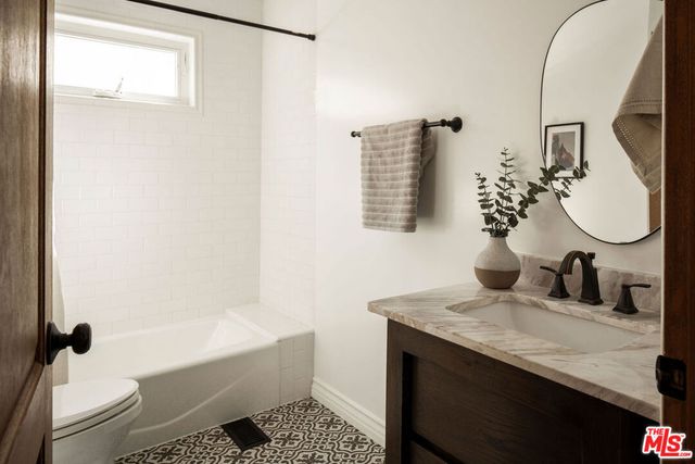 1757 S Ogden Drive, Los Angeles, CA 90019