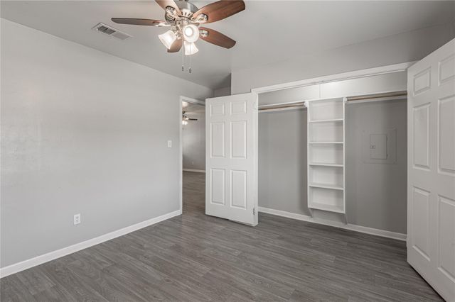 600 Palm Street 8, Huntsville, TX 77340
