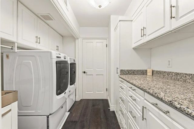 1060 Chantilly Road, Los Angeles, CA 90077