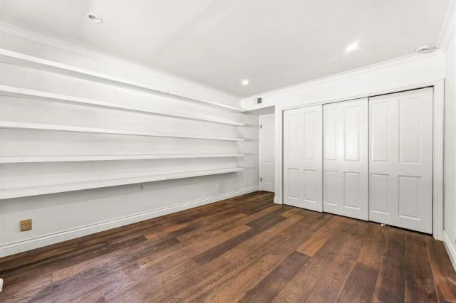 1060 Chantilly Road, Los Angeles, CA 90077