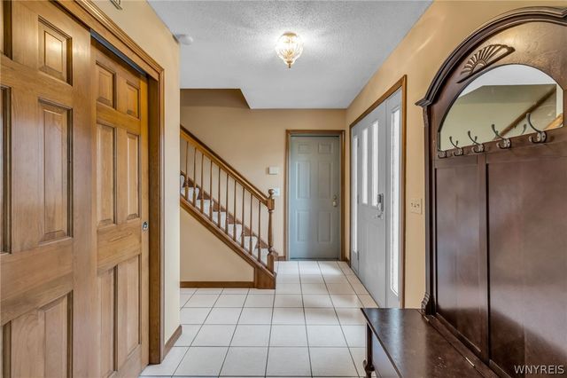 4102 Tasseff Terrace, Hamburg, NY 14075